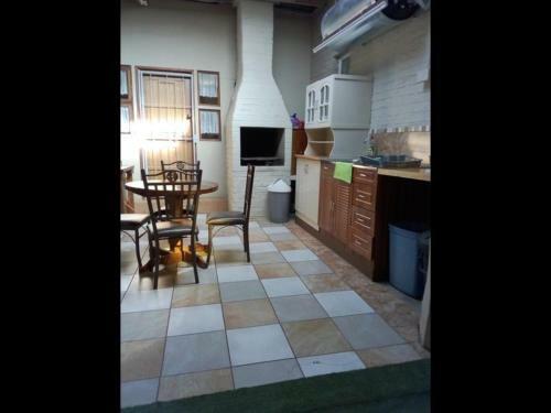 Hostal Casa Villa Guest House Carletonville - Suite 4