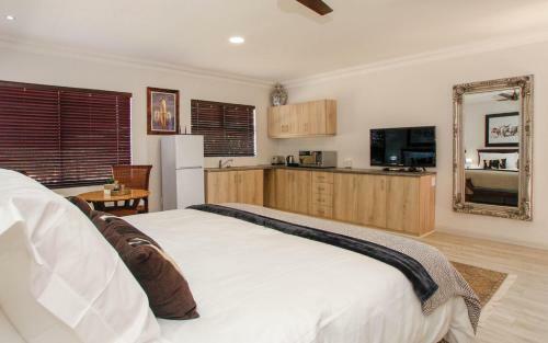 14 On Braemar Studio Apartment
