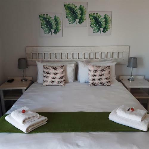 Hostal Ocean View Guest House