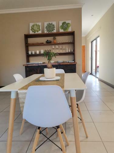 Hostal Bread & Barrel Eureka Kimberley