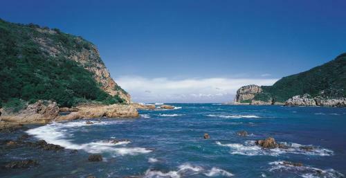 Knysna Holiday Home - Amazing Lagoon Views
