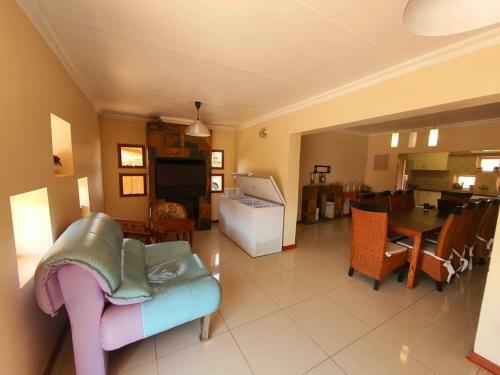 Hostal Tenacity Mafikeng Guesthouse