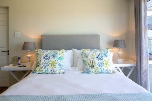 Hostal Alfred View