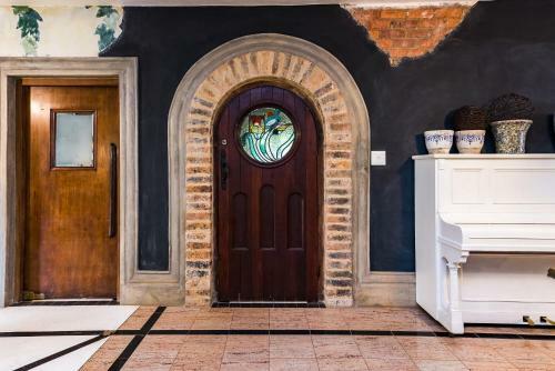Hostal Hagios House