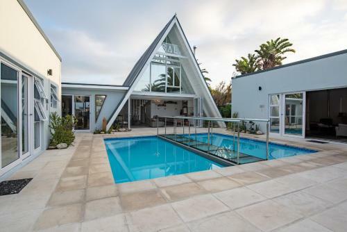 Hostal Salt Boutique Guesthouse