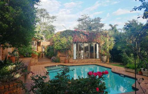 Feather Tree Bed And Breakfast