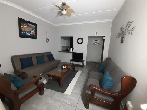 Roos Getaway Apartments #4