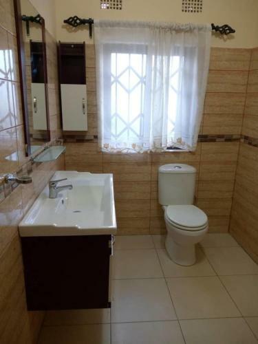 3 Bedrooms Exclusive Apartment In Kaludu