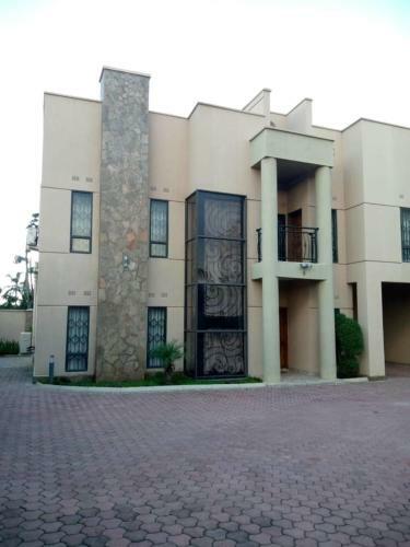 3 Bedrooms Exclusive Apartment In Kaludu