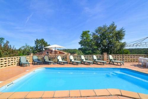 Vallcanera Villa Sleeps 8 Pool