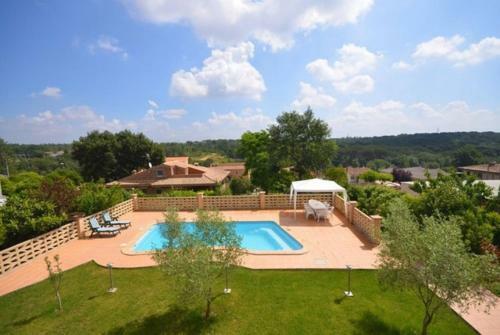 Vallcanera Villa Sleeps 8 Pool