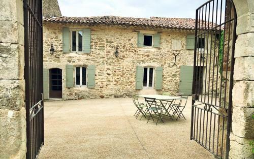 Le Clos Du Tuilier