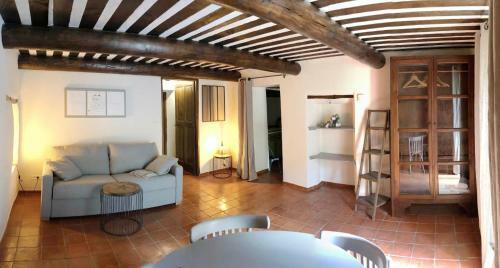 Le Clos Du Tuilier