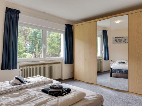 Spacious Apartment Near Forest In Freienhagen