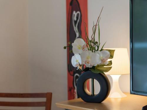 Spacious Apartment Near Forest In Freienhagen