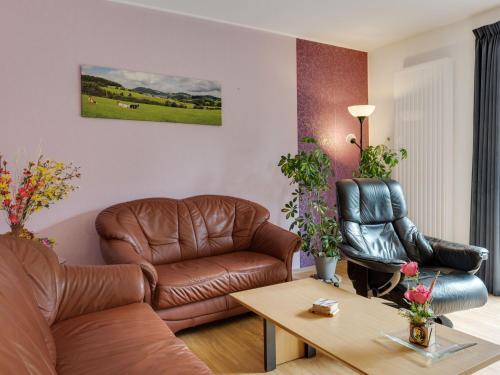 Spacious Apartment Near Forest In Freienhagen