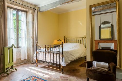 Montjoi Chateau Sleeps 26 Pool Wifi