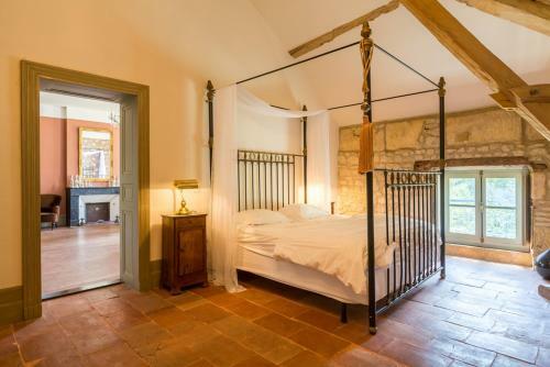 Montjoi Chateau Sleeps 26 Pool Wifi