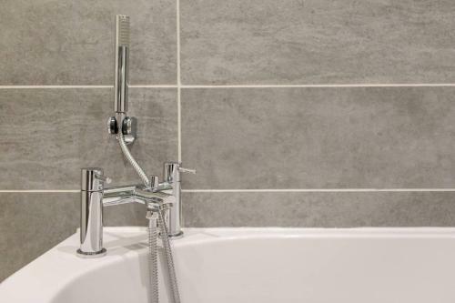 Altido 2 Bed Apartment In City Centre