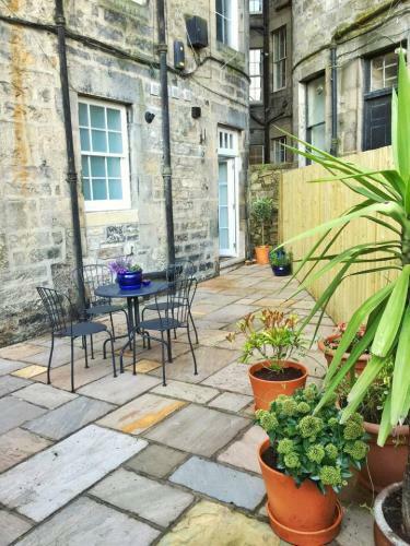 Altido 2 Bed Apartment In City Centre