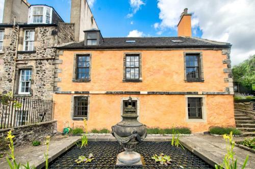 Altido Rockhouse: Historic Gem - Photographer's Studio