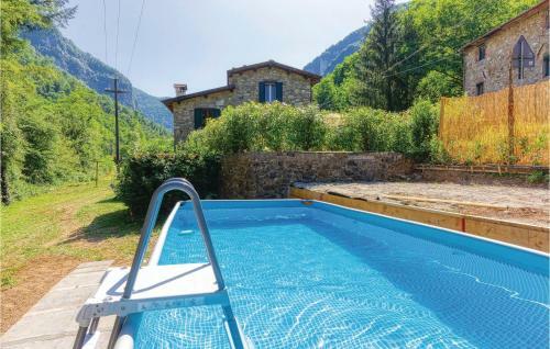 Three-bedroom Holiday Home In Turrite Cava (Lu)