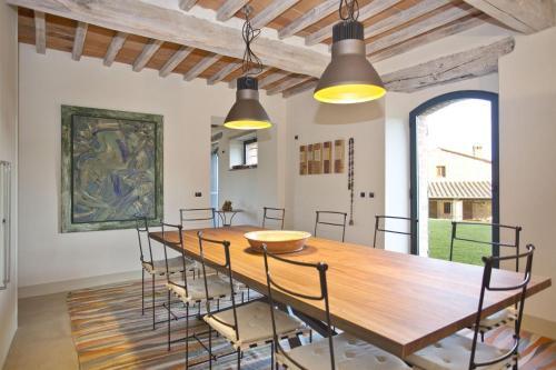 San Vincenti Villa Sleeps 18 Air Con Wifi
