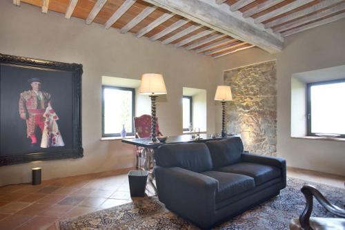 San Vincenti Villa Sleeps 18 Air Con Wifi