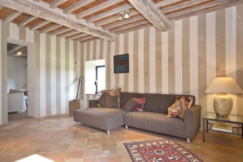 San Vincenti Villa Sleeps 18 Air Con Wifi