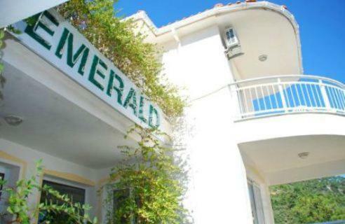Aparthotel Hotel Emerald