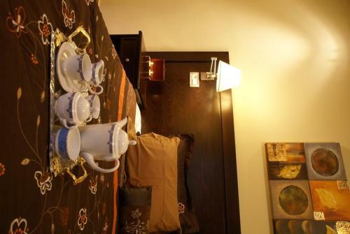 Hostal Kaloneri Rooms