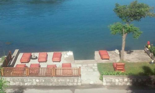Apartmani Dobrota ?ivkovi?