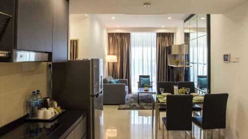 Hotel Encorp Marina Suites By Iconic Bliss