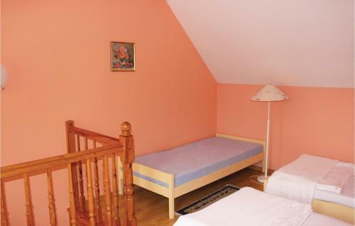 Holiday Home Rewal Olszynowa II