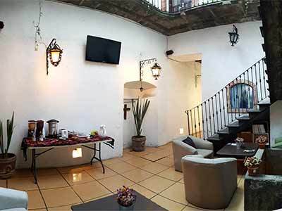 Gente De M�s Hostel