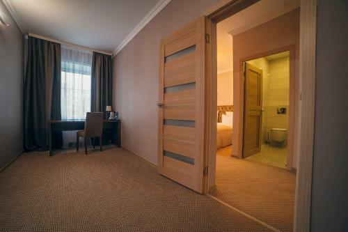 Hotel ??????