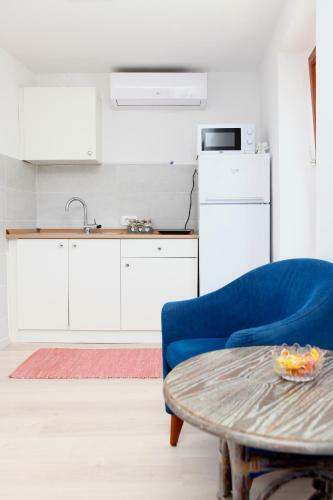 Premium Location Studio Apartment Mma1