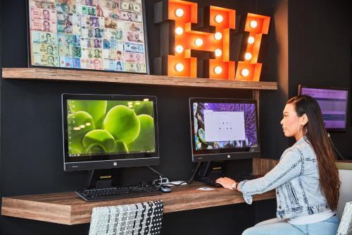 Hotel Ibis Budget Singapore Pearl (Sg Clean)
