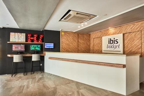 Hotel Ibis Budget Singapore Pearl (Sg Clean)