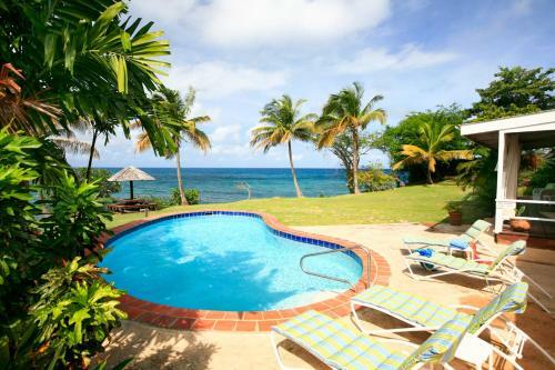 Cap Estate Villa Sleeps 4 Pool Air Con Wifi