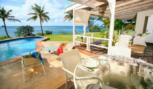 Cap Estate Villa Sleeps 4 Pool Air Con Wifi