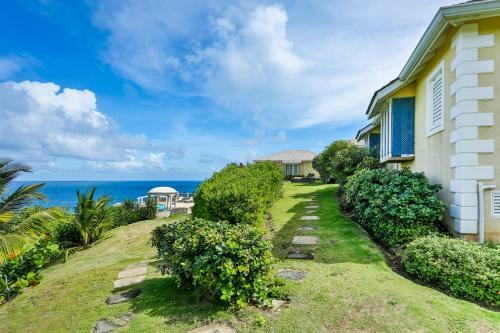 Cap Estate Villa Sleeps 8 Pool Air Con Wifi