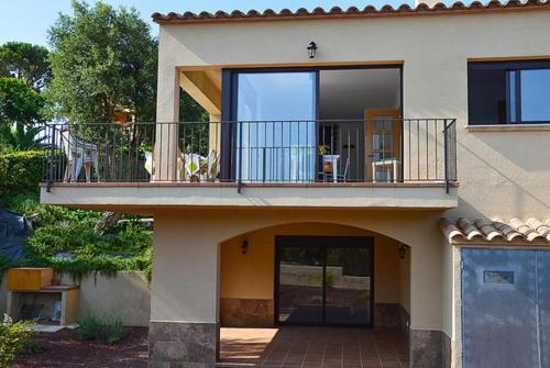 Les Cabanyes Villa Sleeps 8 Pool Air Con Wifi