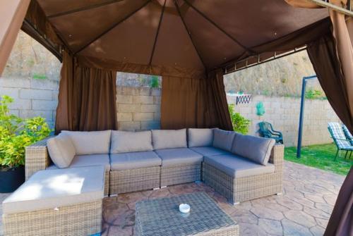 Caules Villa Sleeps 6 Pool