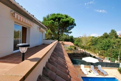 Caules Villa Sleeps 6 Pool
