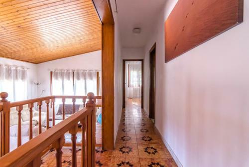 Lloret de Mar Villa Sleeps 6 Pool Wifi