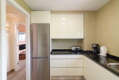 Lloret de Mar Villa Sleeps 14 Pool Wifi