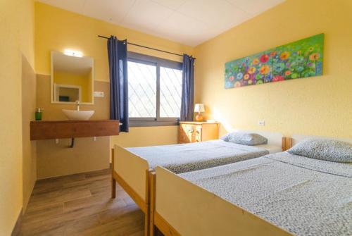 Lloret de Mar Villa Sleeps 14 Pool Wifi