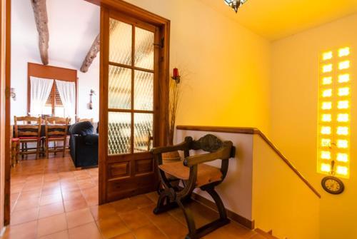 Lloret de Mar Villa Sleeps 8 Pool Wifi