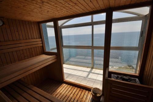 Lloret de Mar Villa Sleeps 10 Pool Air Con Wifi